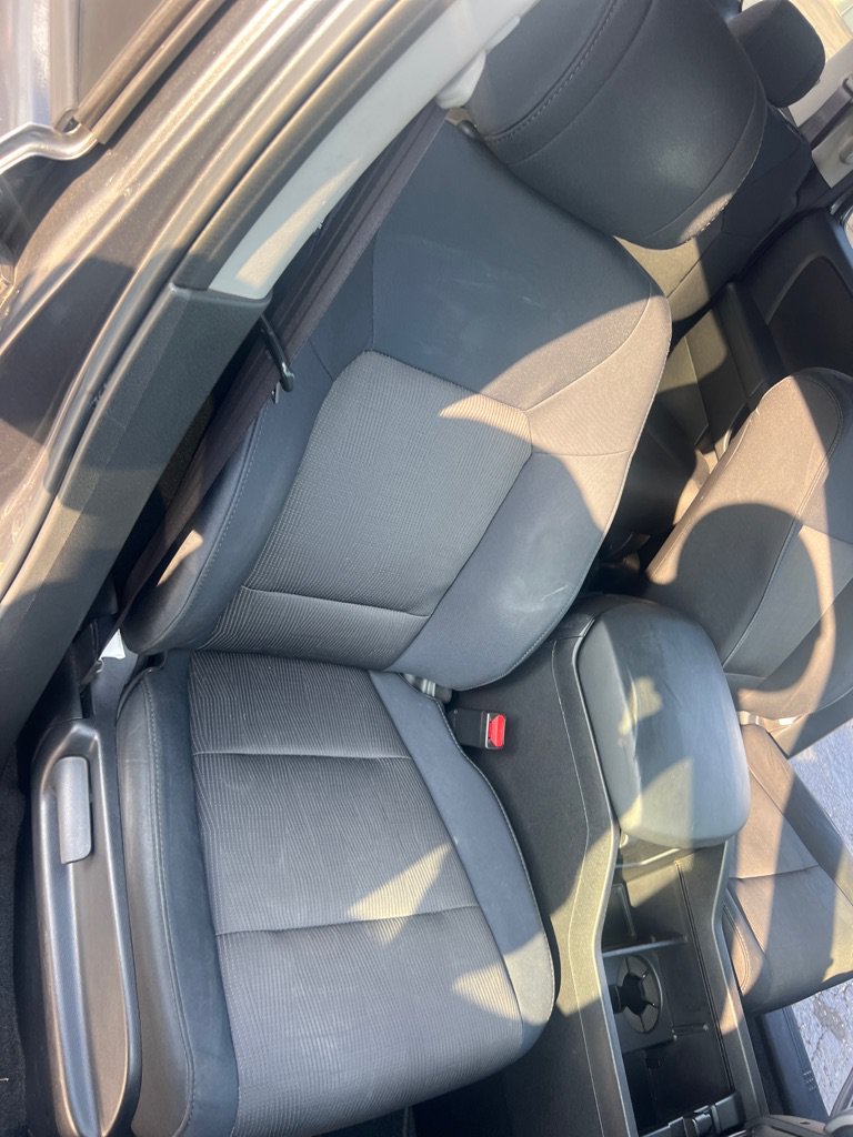 Used 2010 Honda Pilot EX image 22