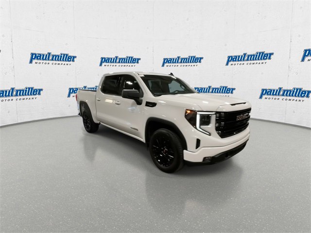 Used 2024 GMC Sierra 1500 Elevation image 2