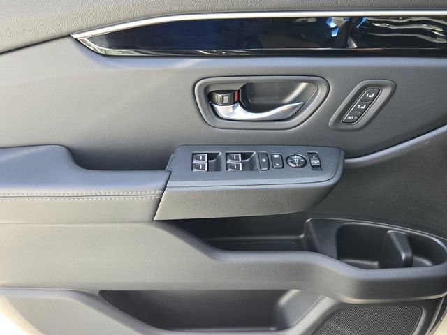 Used 2025 Honda Pilot Touring image 31