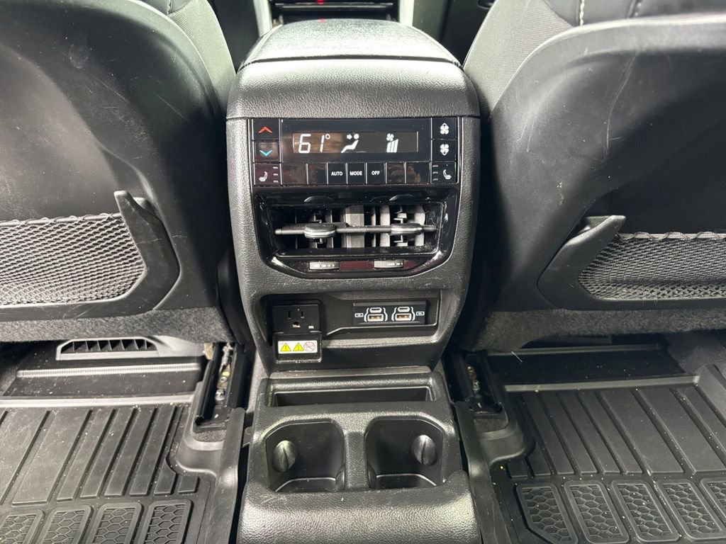 Used 2021 Jeep Grand Cherokee L Limited image 28