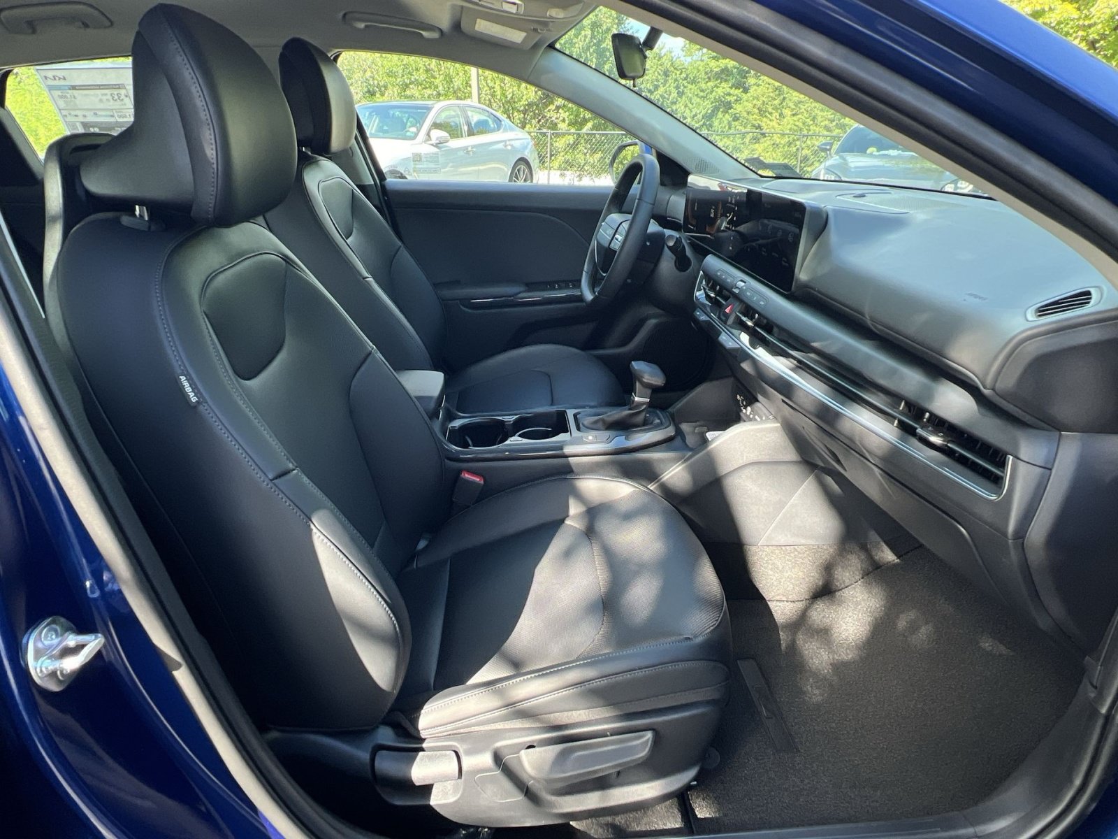 New 2026 Kia K4 EX FWD image 32