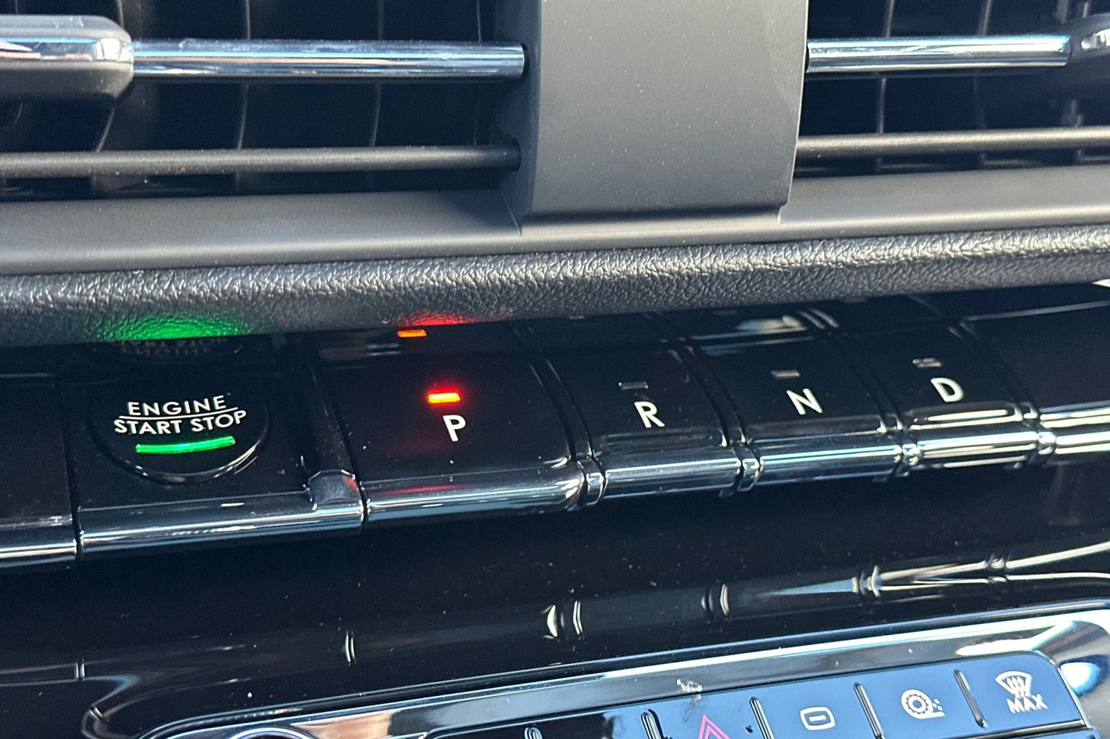 New 2025 Lincoln Corsair Grand Touring image 21