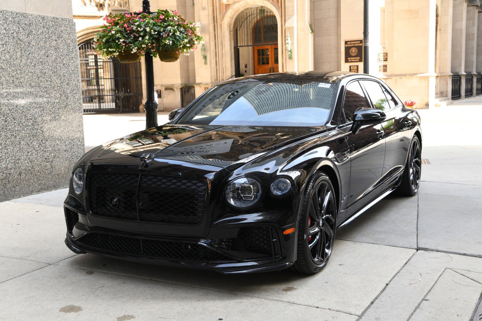 New 2026 Bentley Flying Spur Plug-In Hybrid AWD/4WD image 1