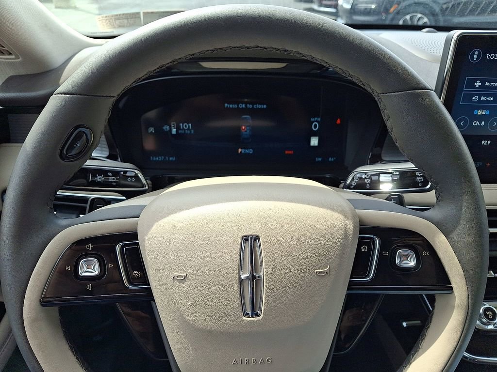 Certified 2024 Lincoln Corsair AWD w/ Equipment Group 101A image 19