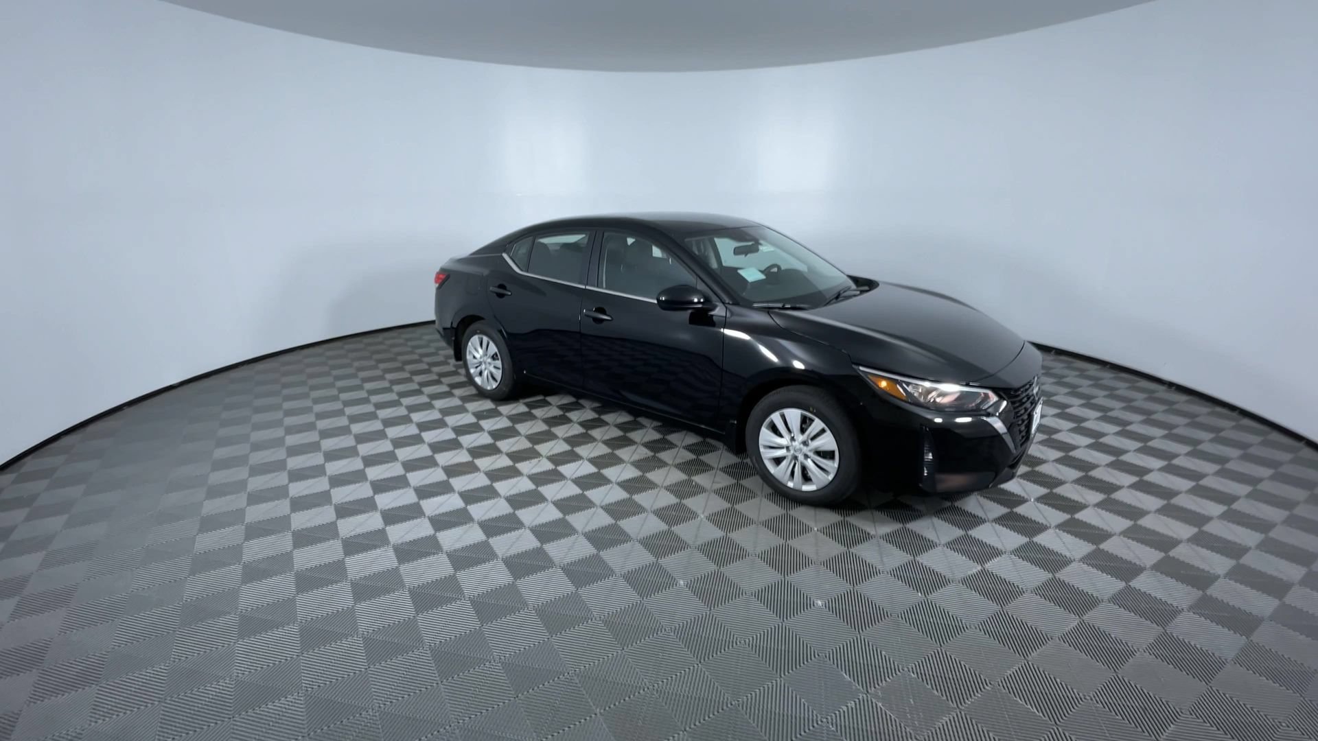 Certified 2025 Nissan Sentra S FWD image 2