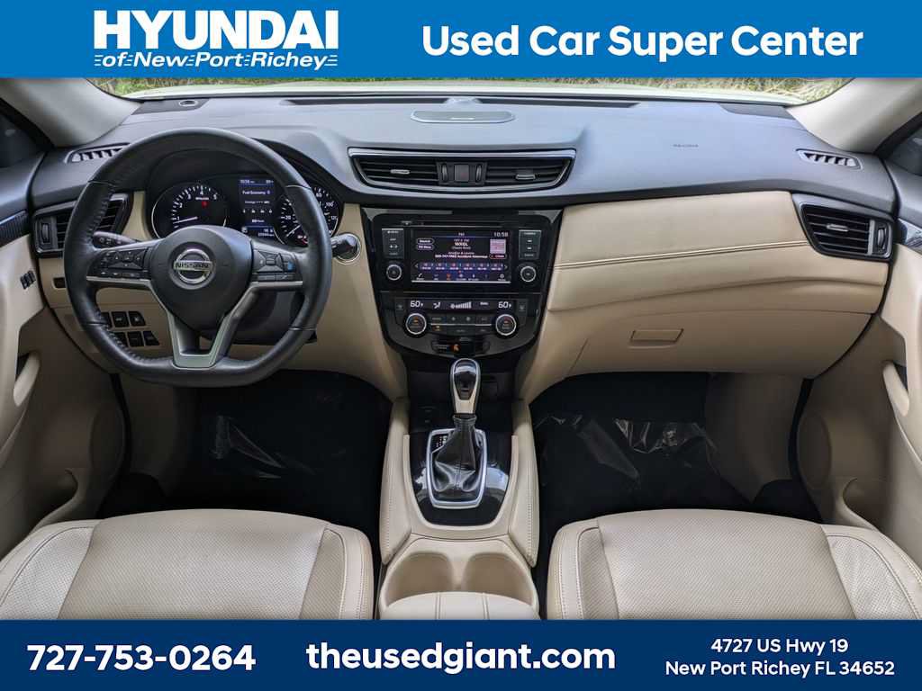 Used 2019 Nissan Rogue SL w/ Premium Package FWD image 18