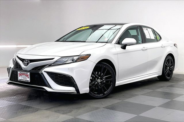 Used 2024 Toyota Camry XSE image 11