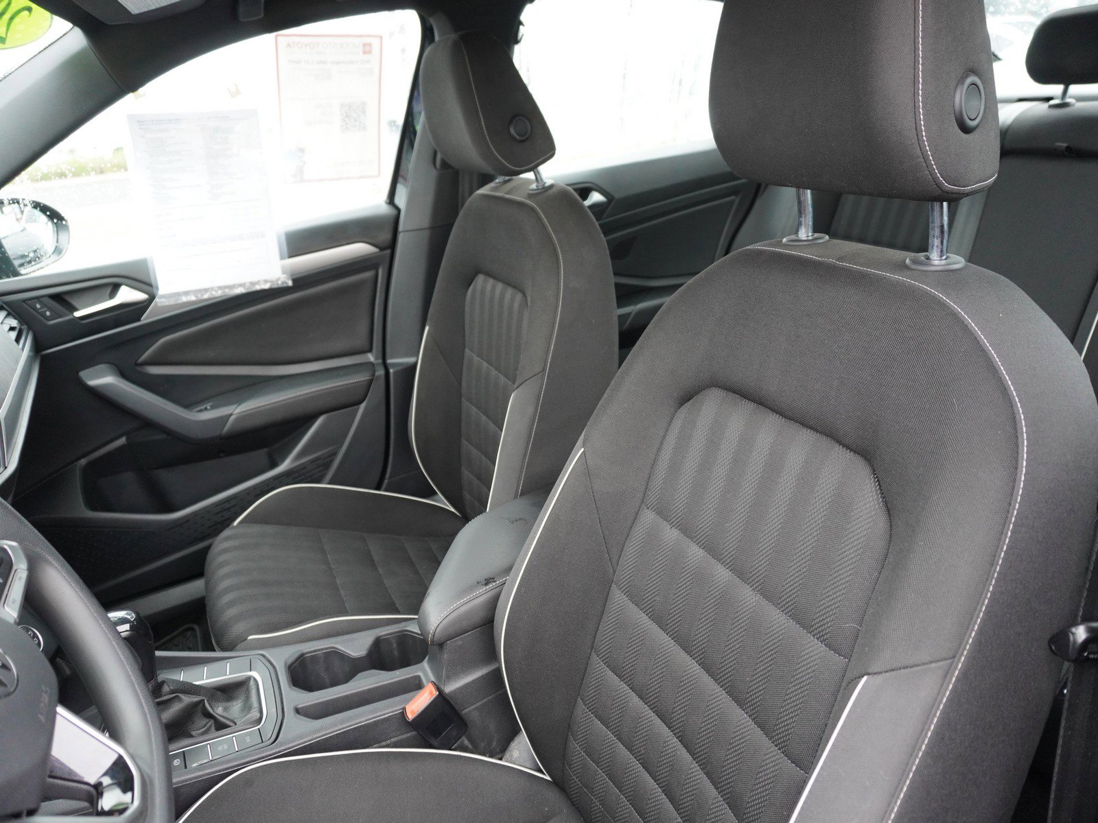 Used 2023 Volkswagen Jetta Sport image 18