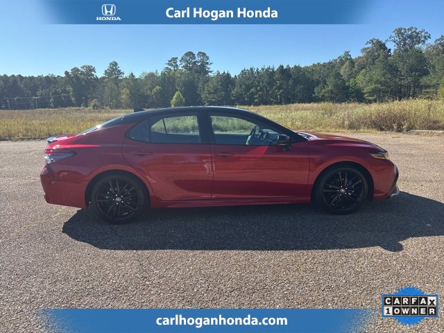 Used 2023 Toyota Camry XSE image 11