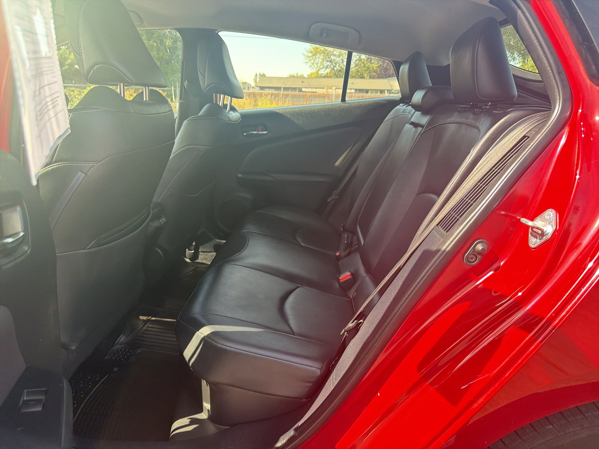 Used 2021 Toyota Prius Prime Limited w/ Carpet Mat Package (TMS) FWD image 25