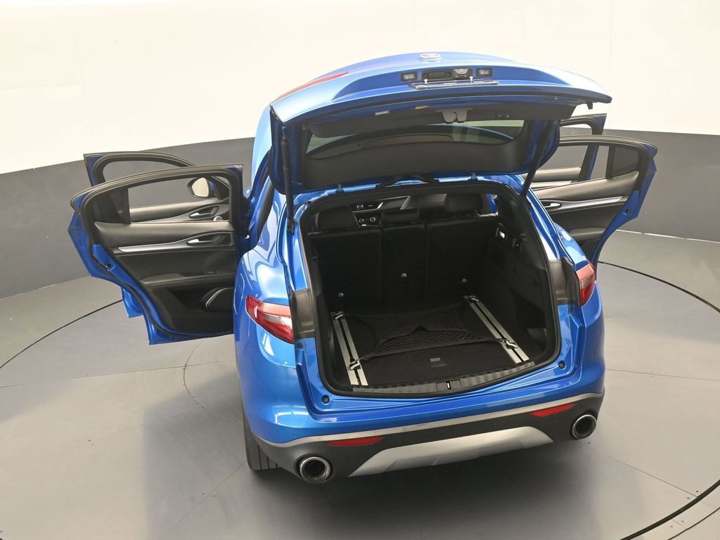 Used 2018 Alfa Romeo Stelvio Ti Sport image 68