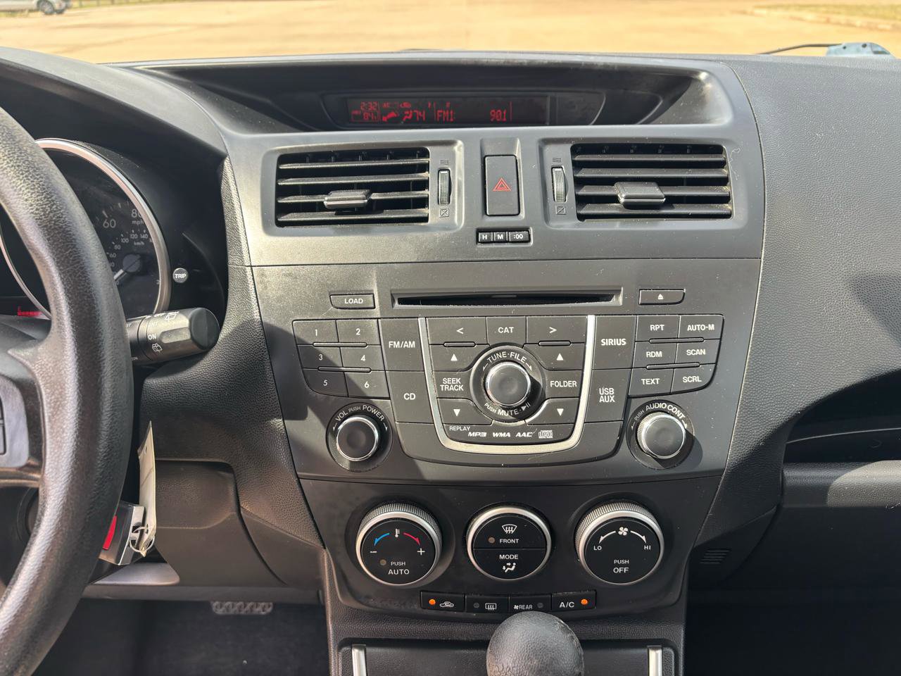 Used 2015 MAZDA MAZDA5 Sport FWD image 18