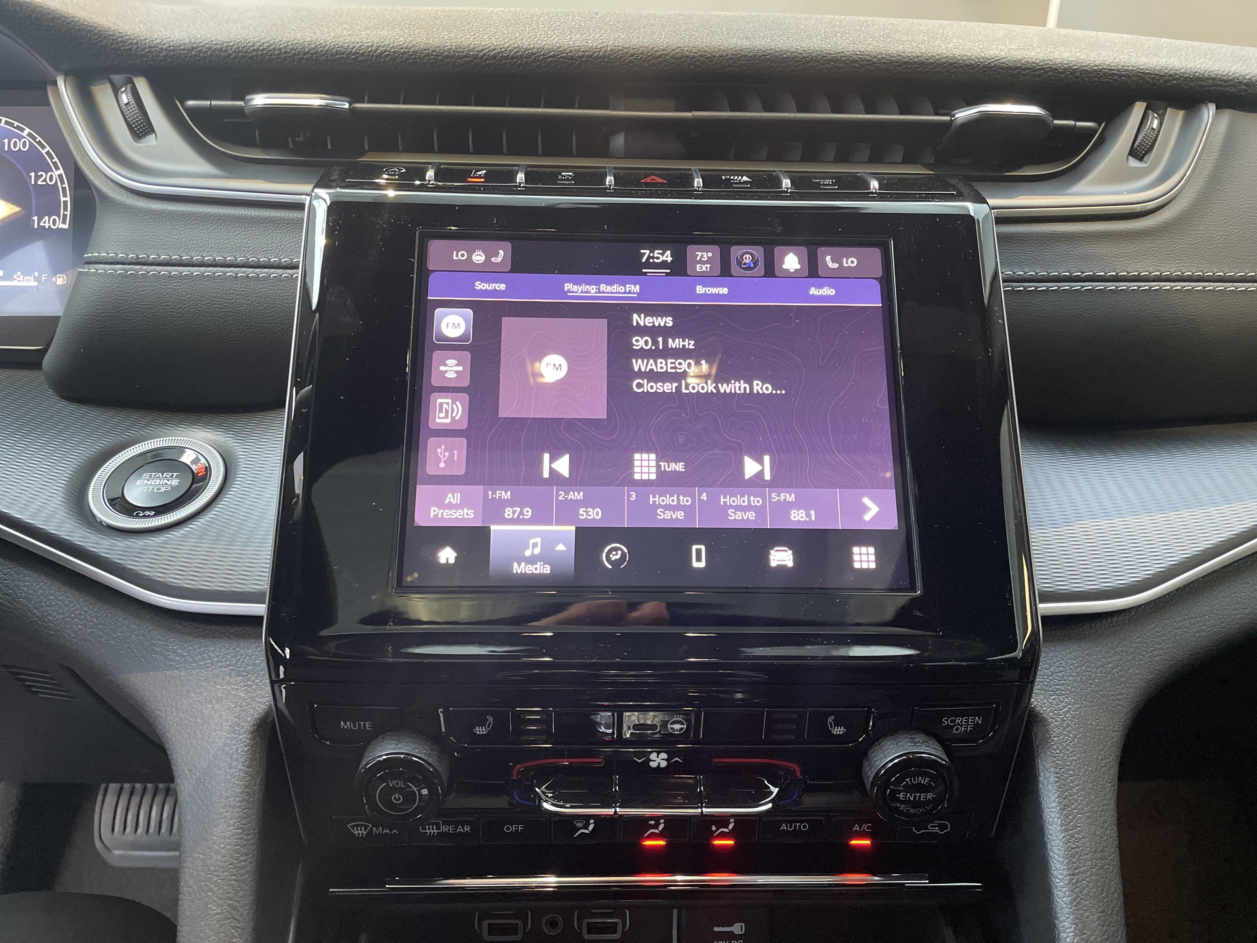 Certified 2025 Jeep Grand Cherokee L Laredo w/ Luxury Tech Group I RWD image 22