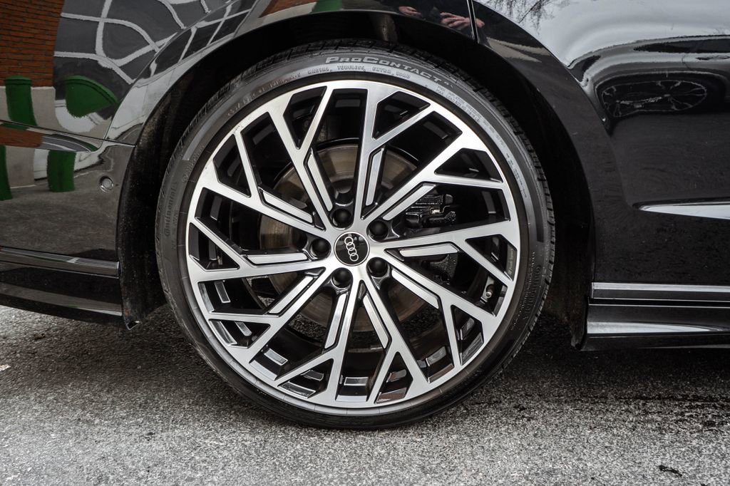 Used 2021 Audi A8 L 4.0T w/ Luxury Package image 45