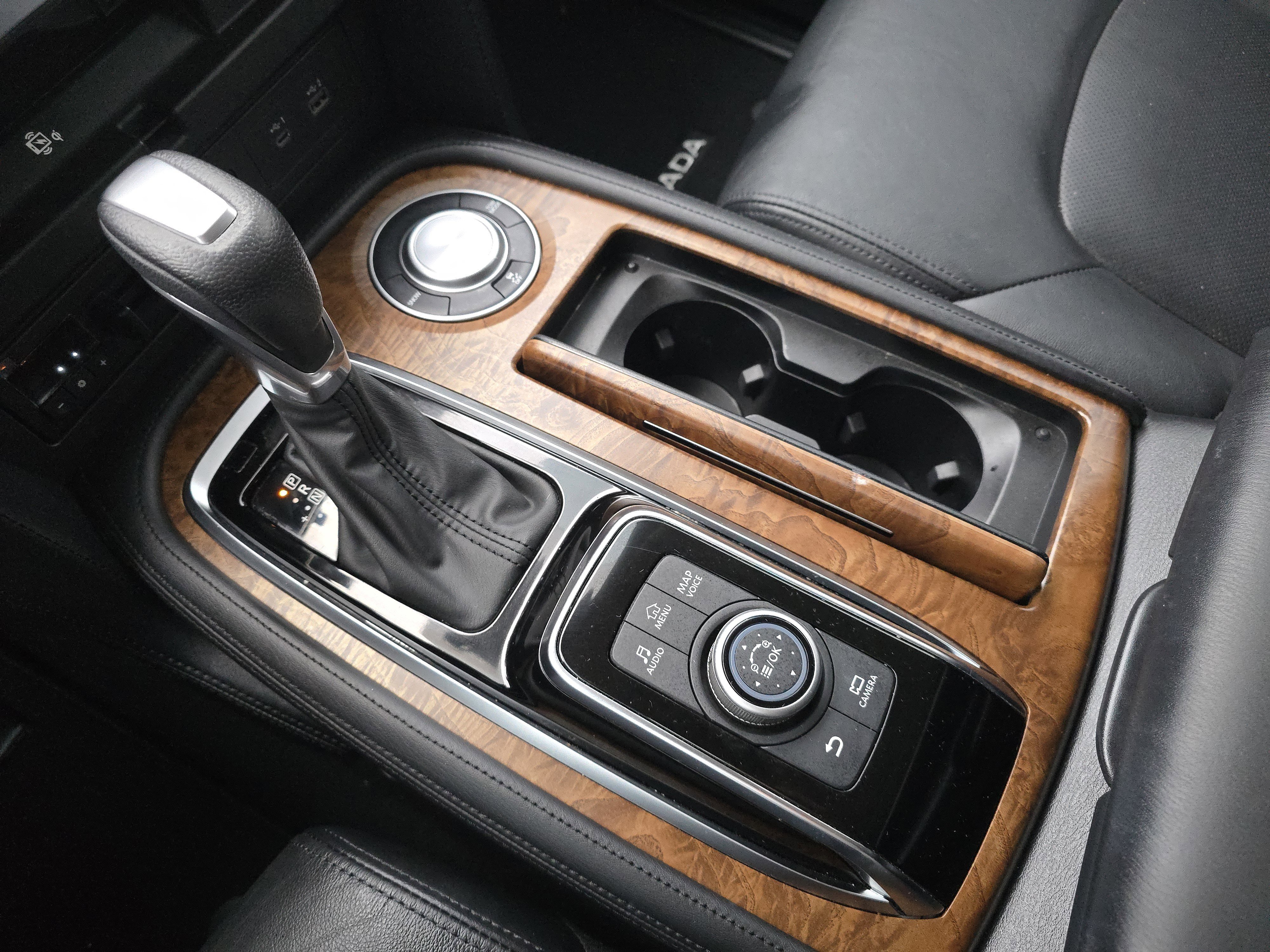 Used 2024 Nissan Armada SL w/ Cargo Package image 23