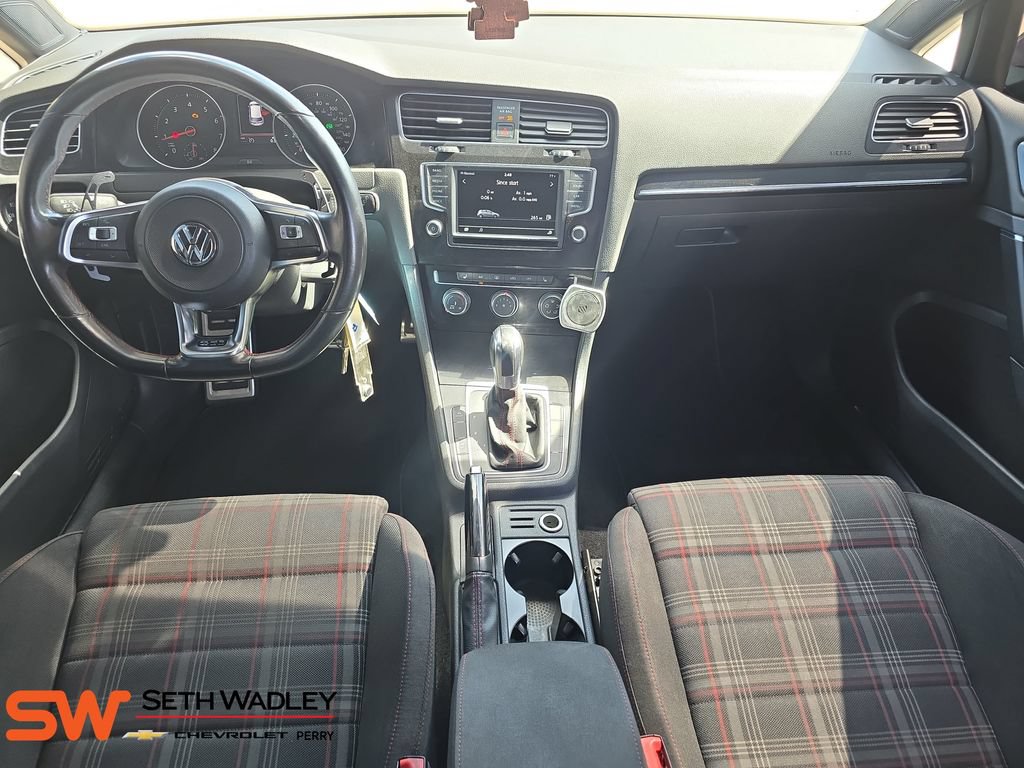 Used 2017 Volkswagen GTI S FWD image 9