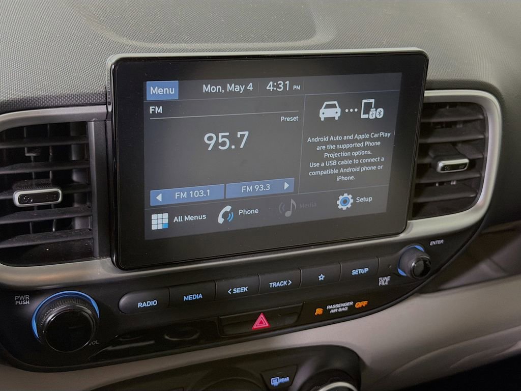 Used 2020 Hyundai Venue SEL FWD image 29