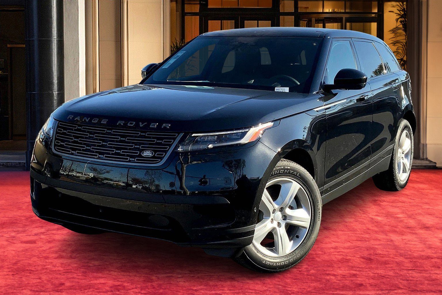 New 2025 Land Rover Range Rover Velar S