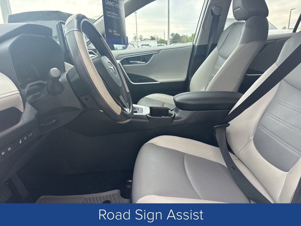 Used 2024 Toyota RAV4 Limited w/ Weather Package image 10
