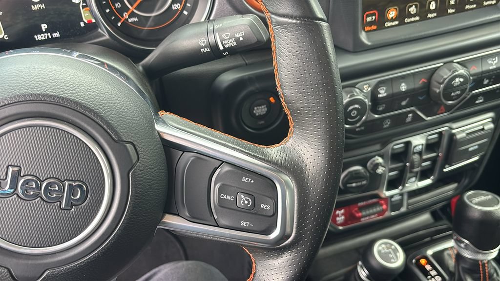 Used 2023 Jeep Gladiator Mojave w/ Cold Weather Group AWD/4WD image 18