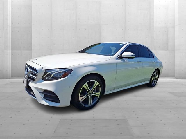 Used 2019 Mercedes-Benz E 300 4MATIC image 3