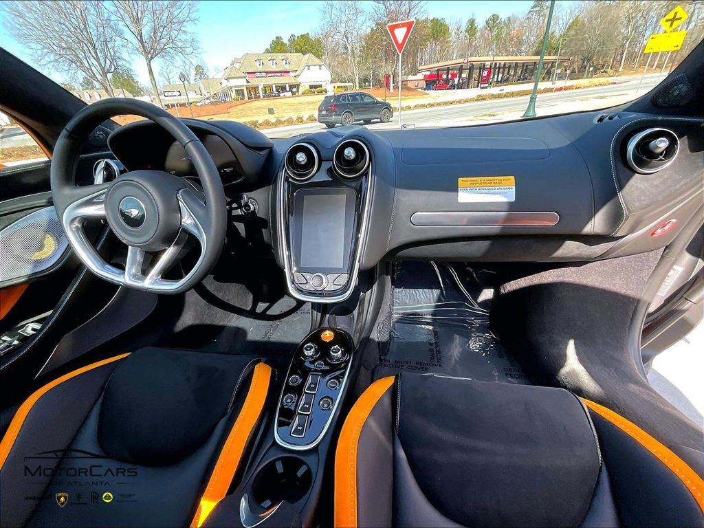 New 2026 McLaren GTS image 5