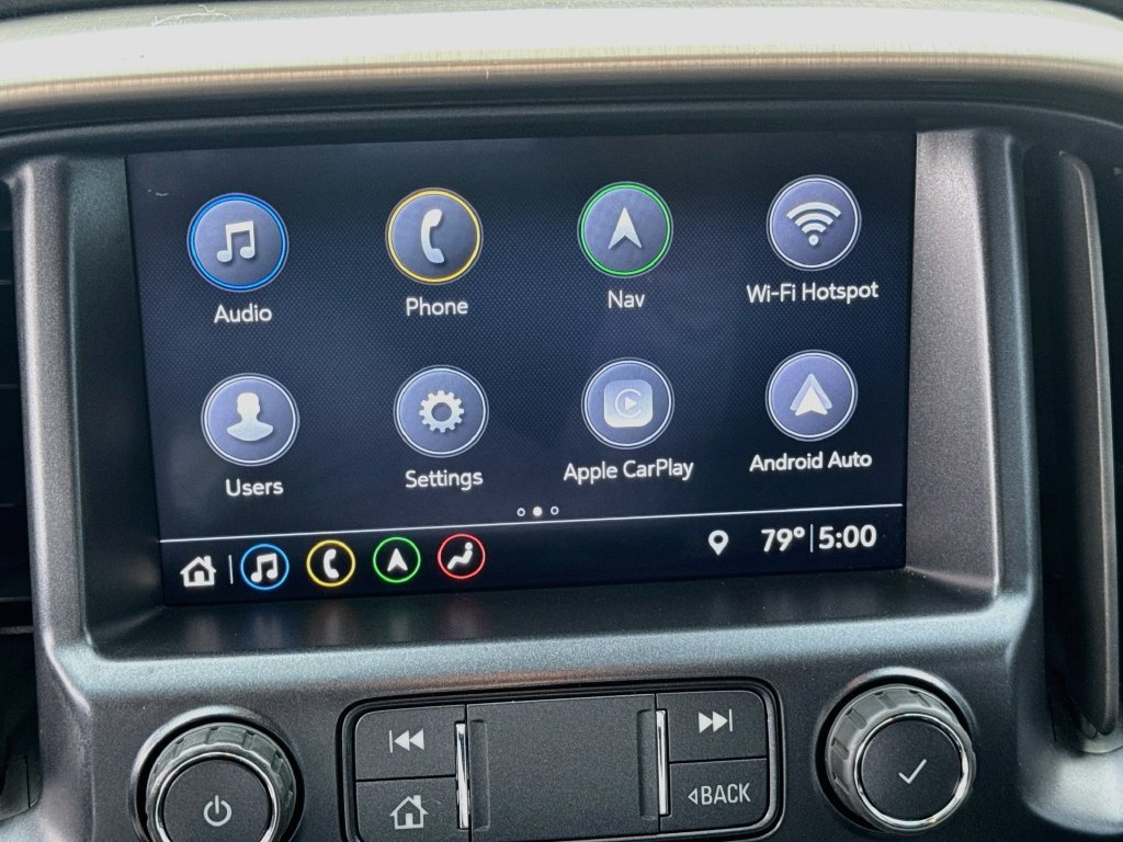 Used 2022 GMC Canyon Denali RWD image 19