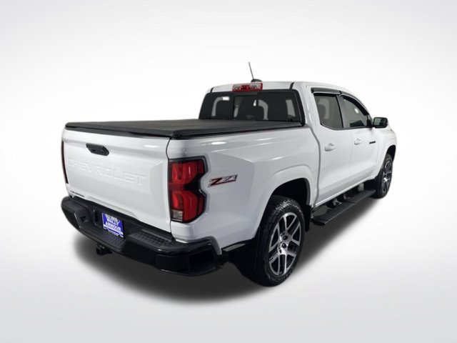 Used 2023 Chevrolet Colorado Z71 w/ Z71 Convenience Package 2 AWD/4WD image 11