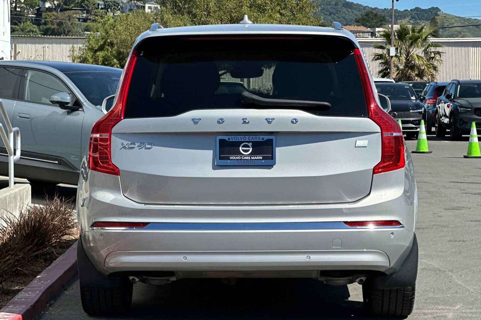 Used 2024 Volvo XC90 T8 Ultimate w/ Protection Package image 7