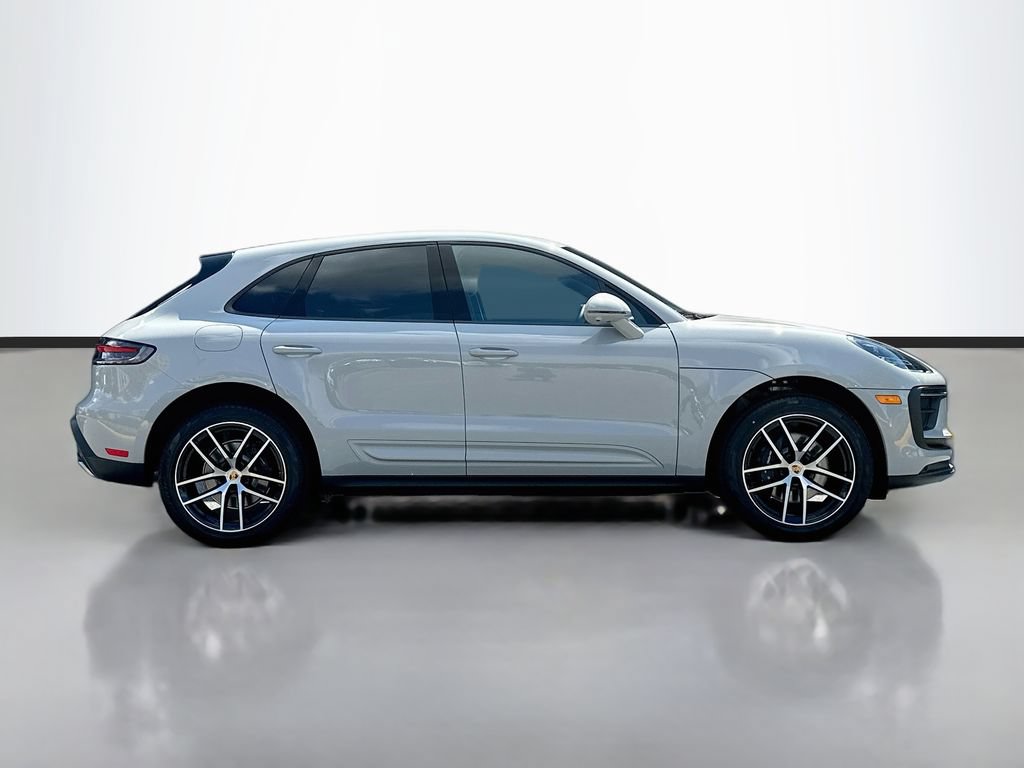 New 2026 Porsche Macan AWD/4WD image 8