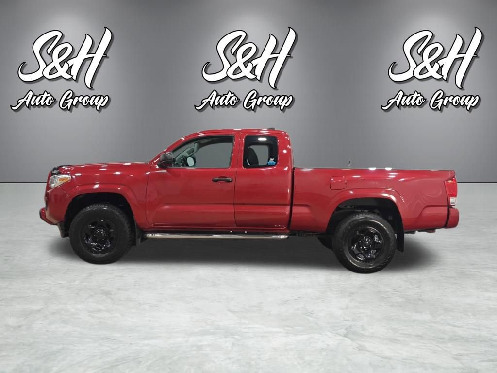 Used 2016 Toyota Tacoma SR image 12