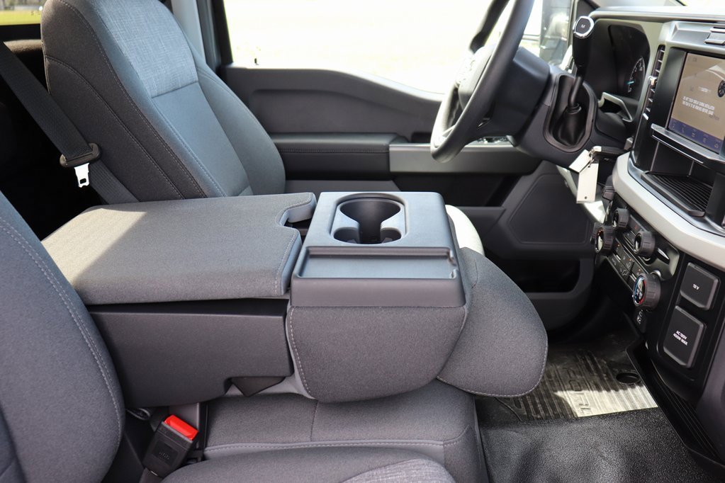 New 2026 Ford F350 4x4 Regular Cab DRW Super Duty image 19