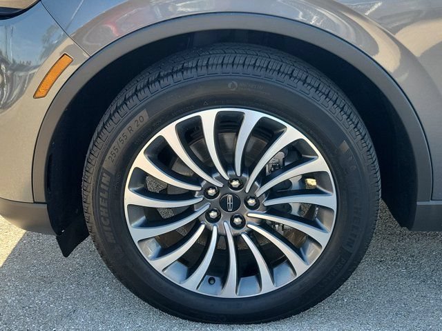 Certified 2024 Lincoln Aviator Reserve w/ Elements Package Plus RWD image 11