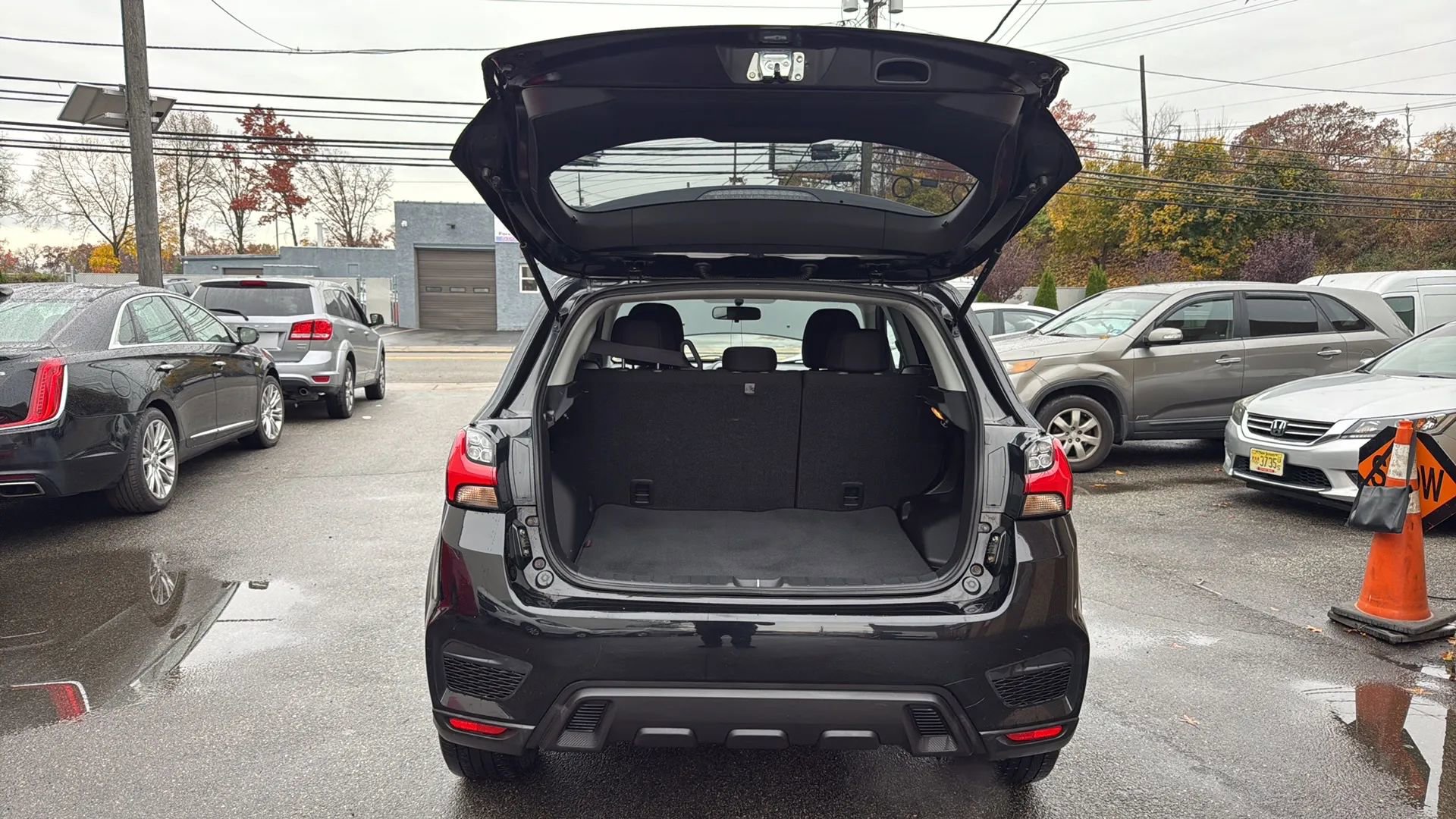 Used 2020 Mitsubishi Outlander Sport ES image 27