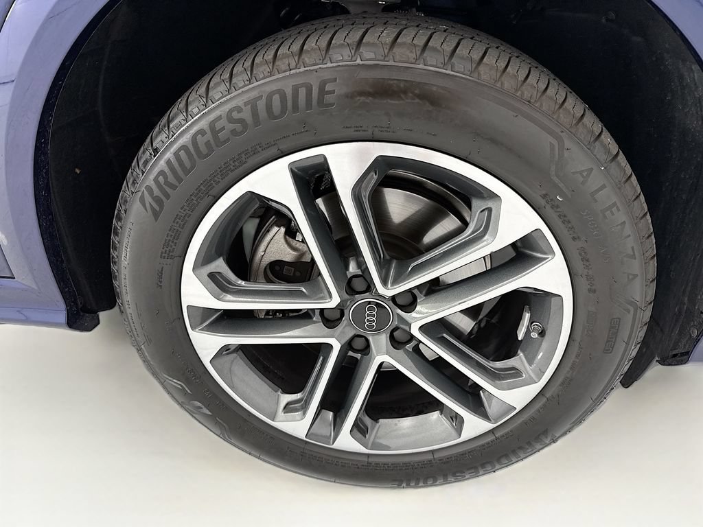 Certified 2025 Audi Q5 Premium Plus w/ Premium Plus AWD/4WD image 31