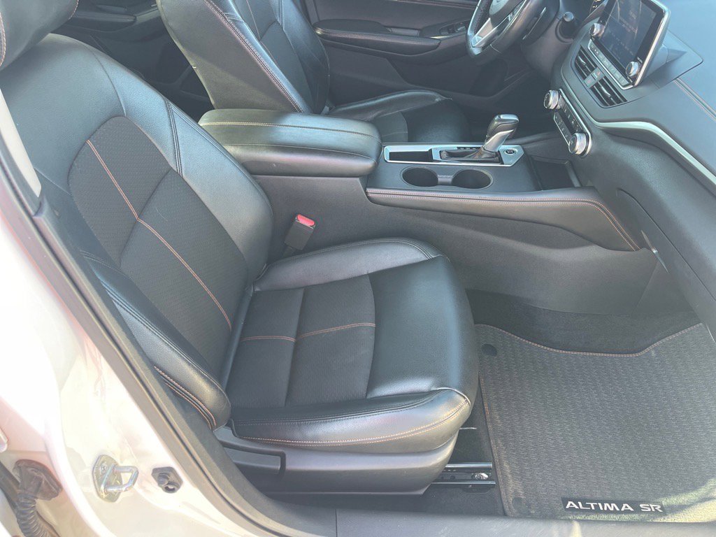 Used 2019 Nissan Altima 2.5 SR w/ SR Premium Package image 19