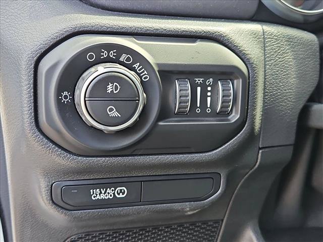 Used 2021 Jeep Gladiator Mojave AWD/4WD image 22