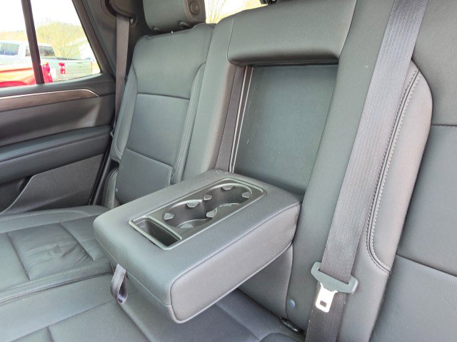 Used 2023 Chevrolet Tahoe Z71 w/ Luxury Package image 28