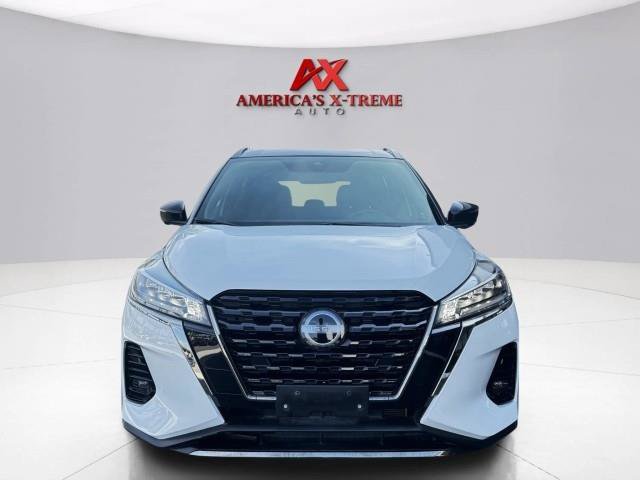 Used 2024 Nissan Kicks SR FWD image 9