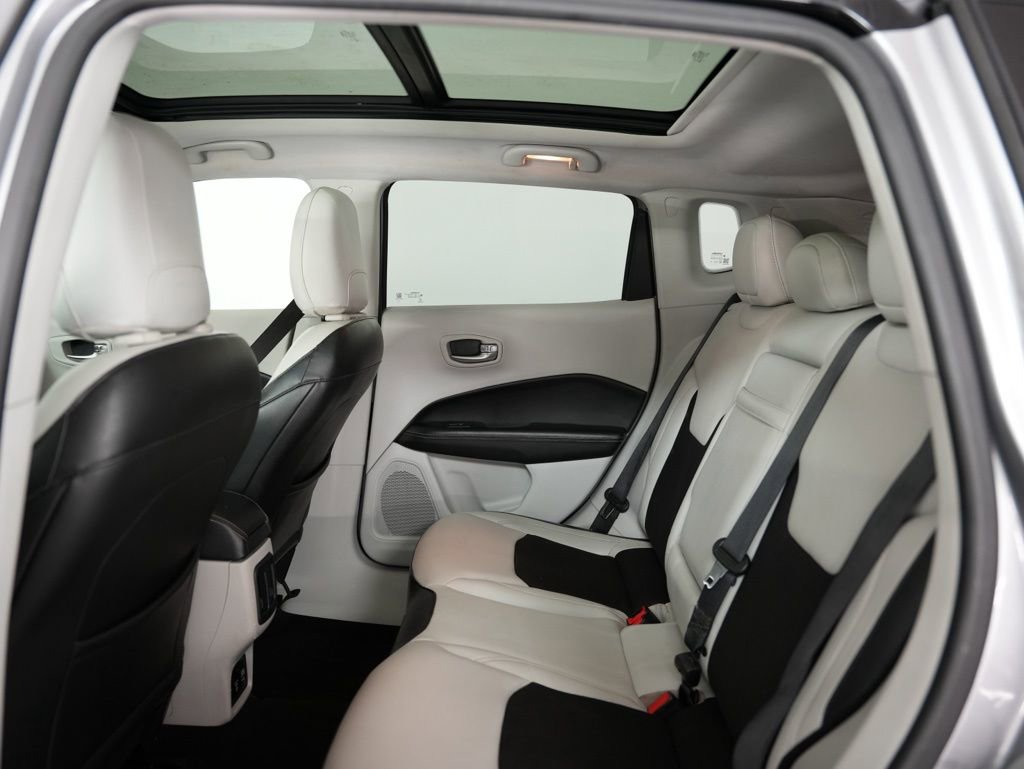 Used 2018 Jeep Compass Latitude w/ Popular Equipment Group image 34