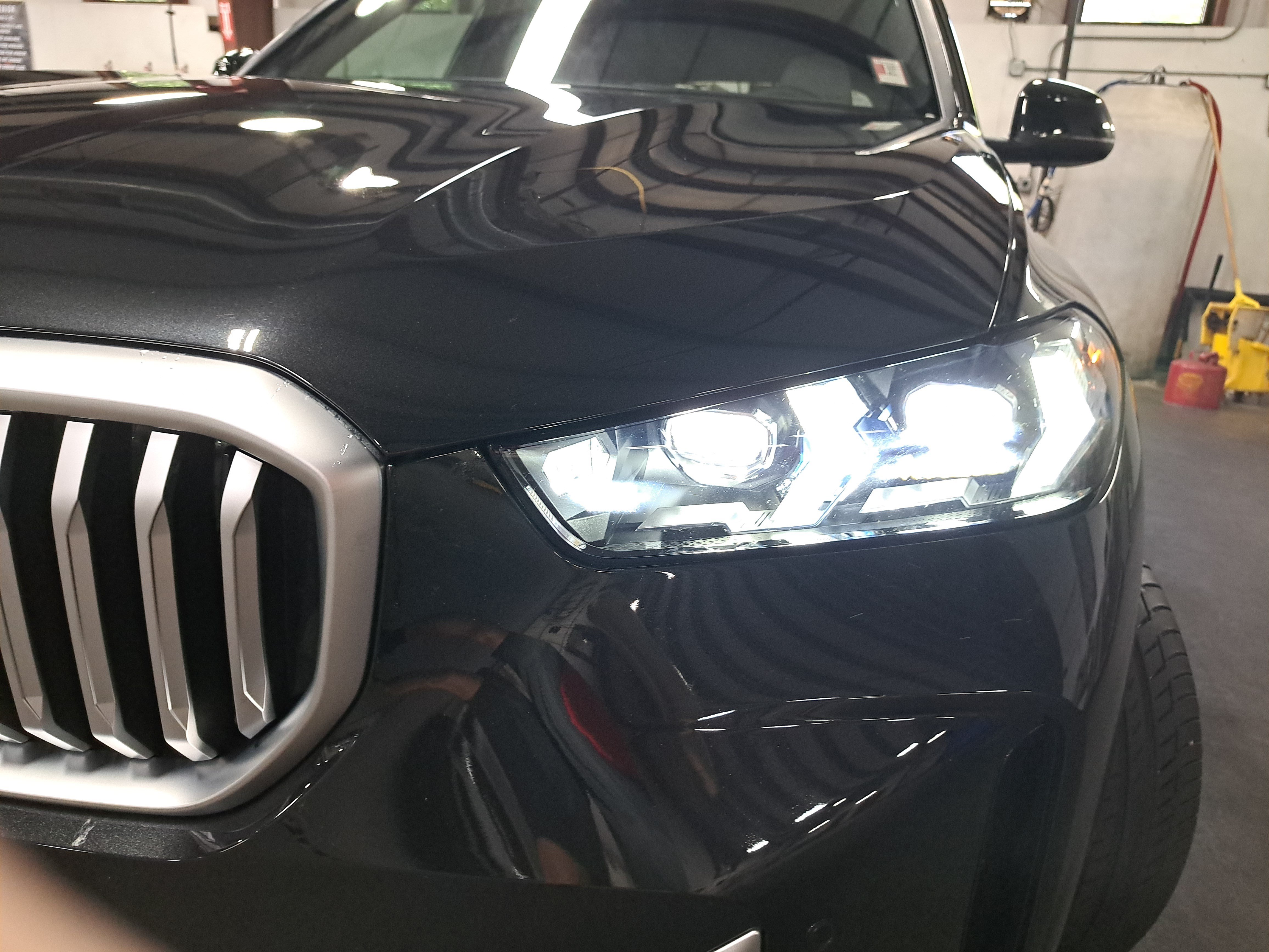 Certified 2026 BMW X5 xDrive40i w/ Climate Comfort Package AWD/4WD image 33