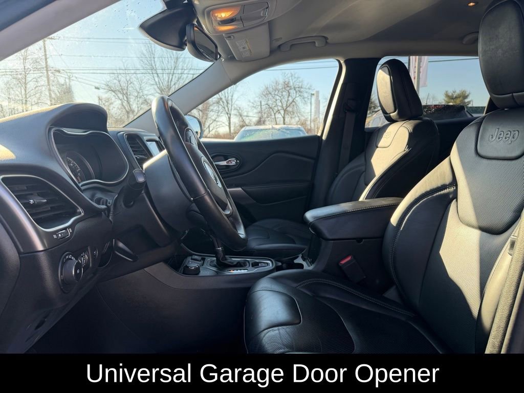 Used 2021 Jeep Cherokee Latitude Lux w/ Comfort/Convenience Group image 13