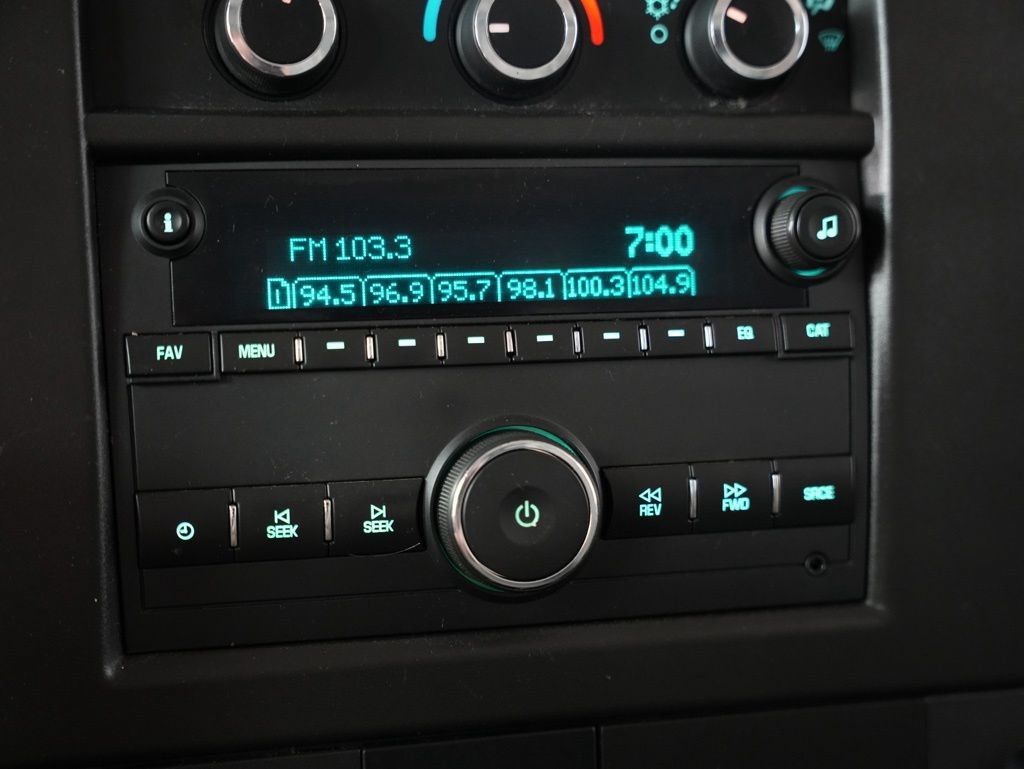 Used 2020 Chevrolet Express 3500 w/ Power Convenience Package RWD image 20