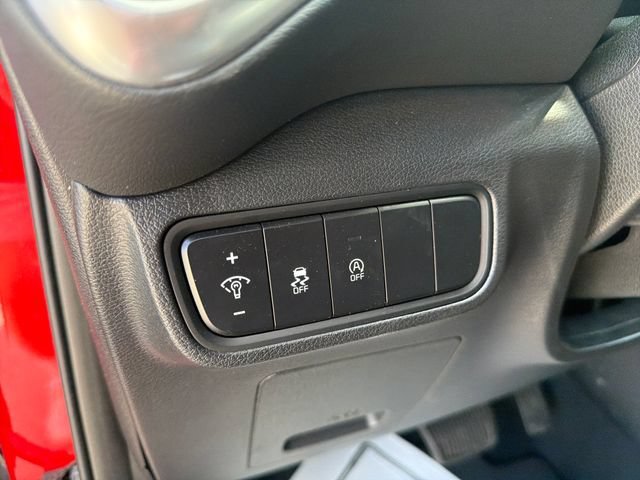 Used 2025 Kia Soul LX w/ LX Technology Package FWD image 10