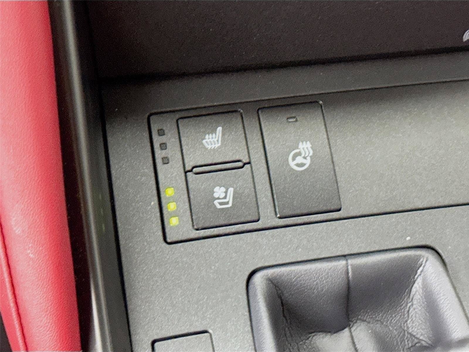Used 2022 Lexus IS 350 F Sport w/ Memory Package AWD/4WD image 21