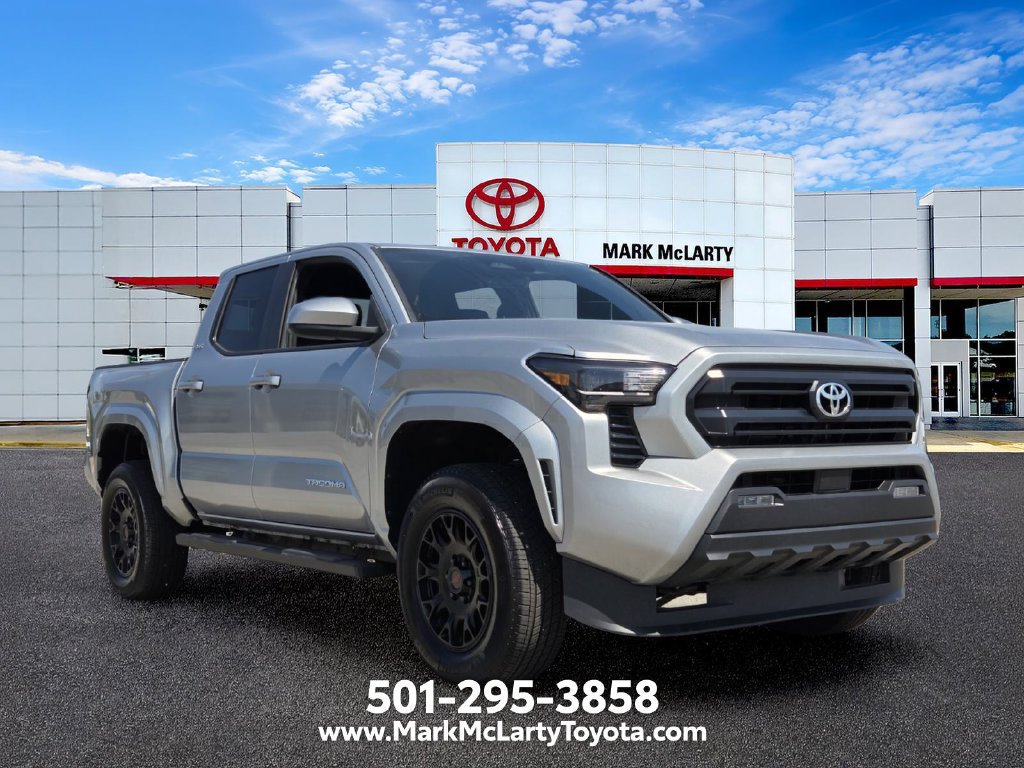 Used 2025 Toyota Tacoma SR5 RWD image 7
