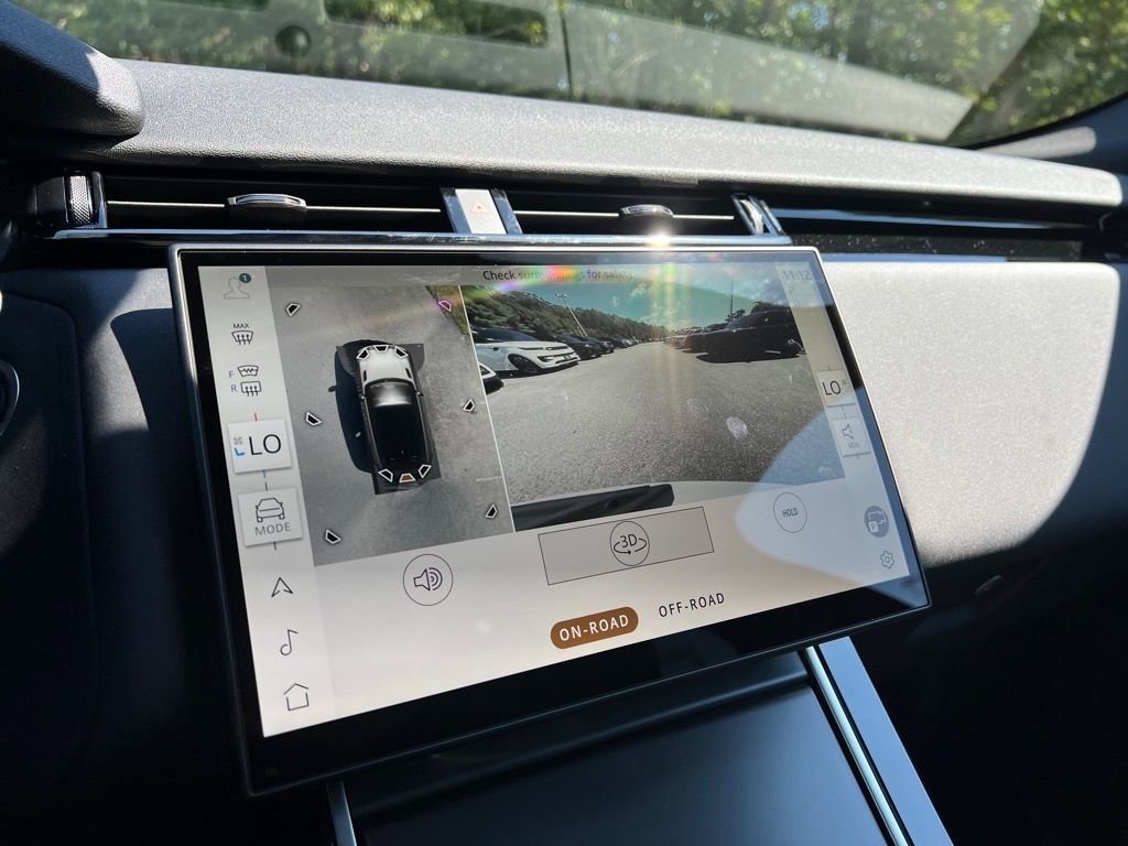 New 2026 Land Rover Range Rover Velar S image 21