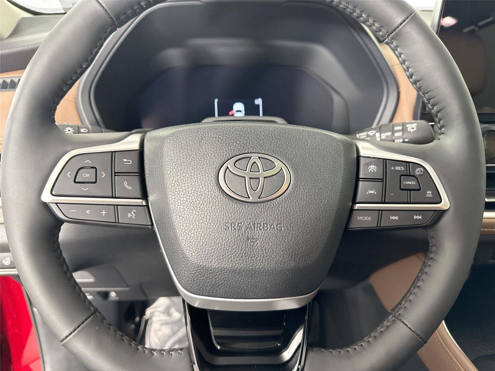 Certified 2026 Toyota Grand Highlander Platinum image 16