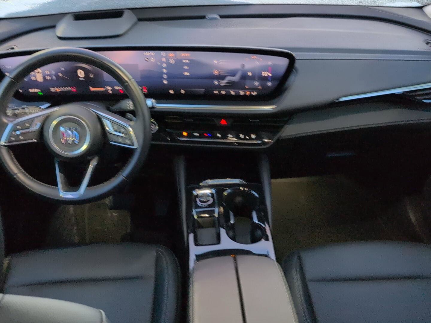 Used 2025 Buick Envision Preferred image 14