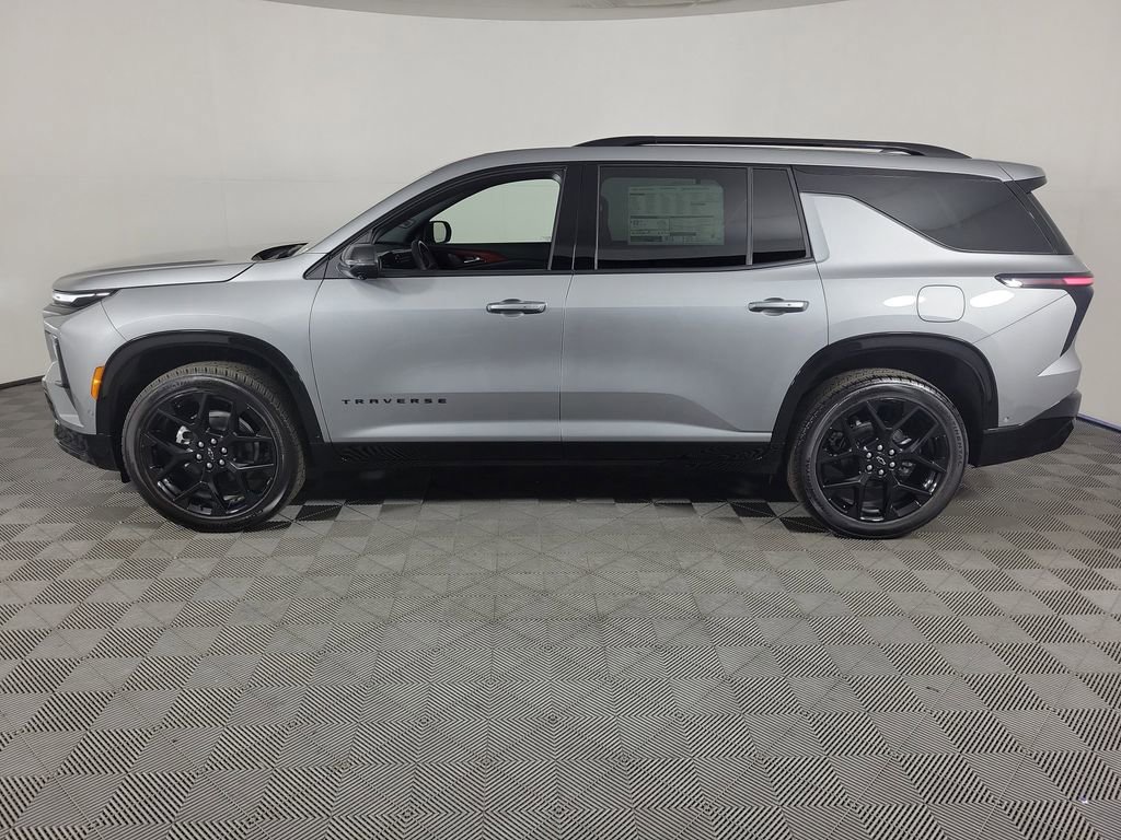 New 2026 Chevrolet Traverse RS w/ LPO, Illumination Package FWD image 7